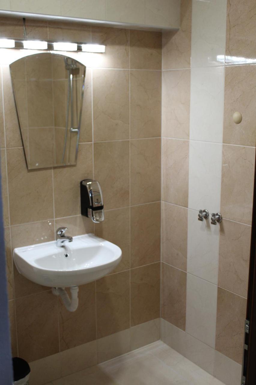 Къща За Гости Мишурови Smolyan Ngoại thất bức ảnh