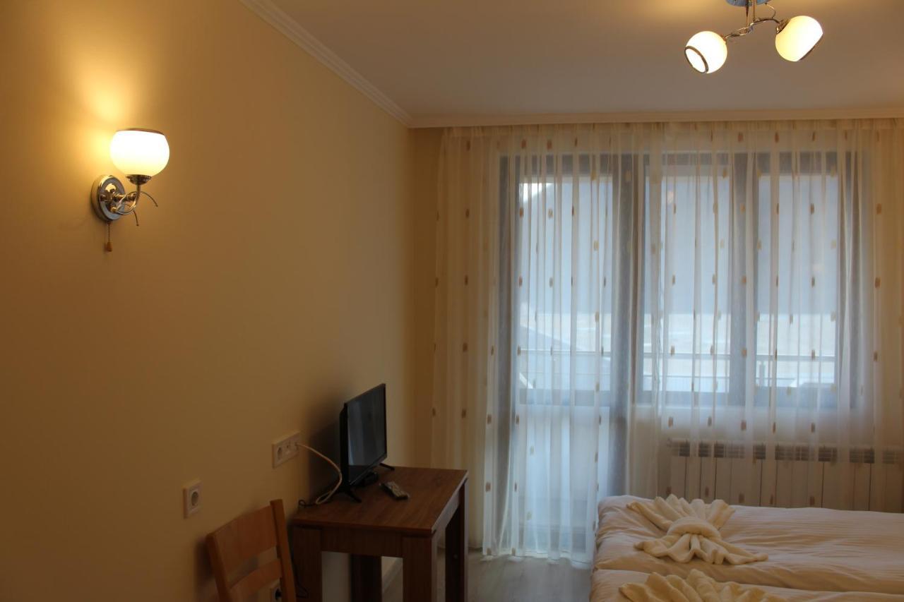 Къща За Гости Мишурови Smolyan Ngoại thất bức ảnh